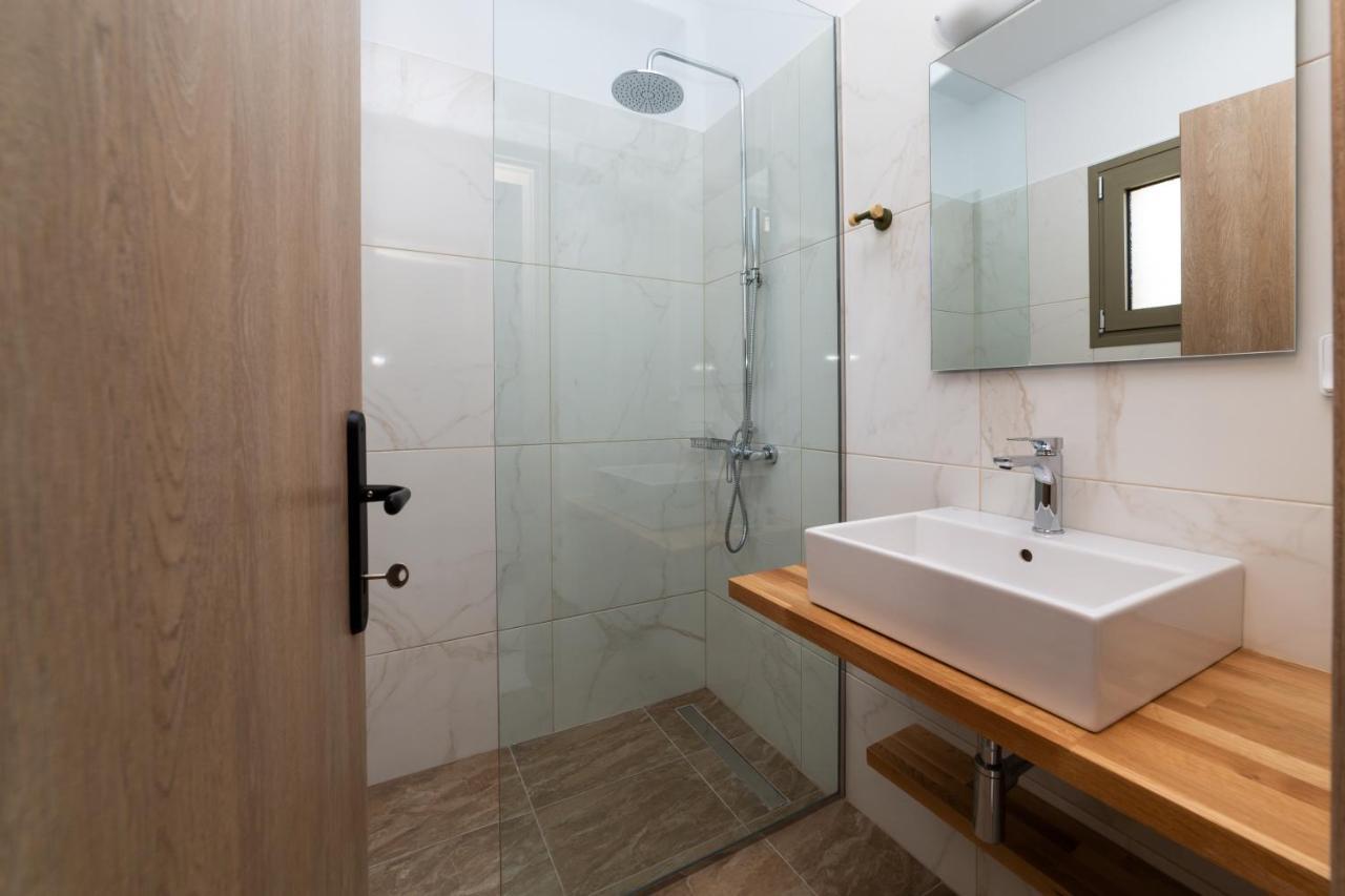 Sky View Suites Kefalonia Vóvikes Eksteriør billede