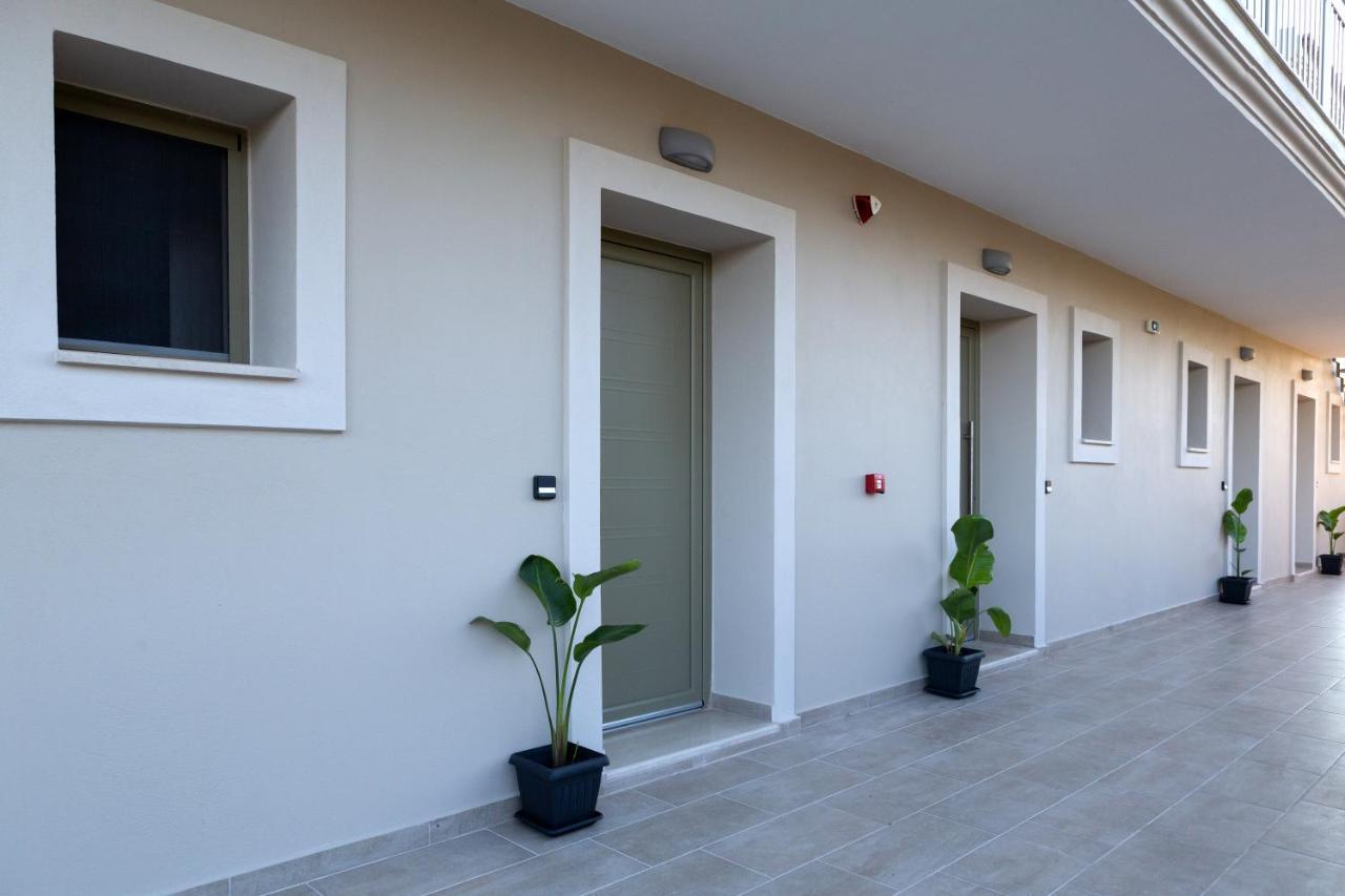 Sky View Suites Kefalonia Vóvikes Eksteriør billede