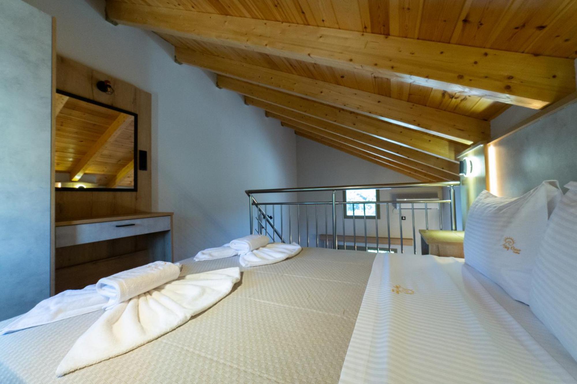 Sky View Suites Kefalonia Vóvikes Eksteriør billede