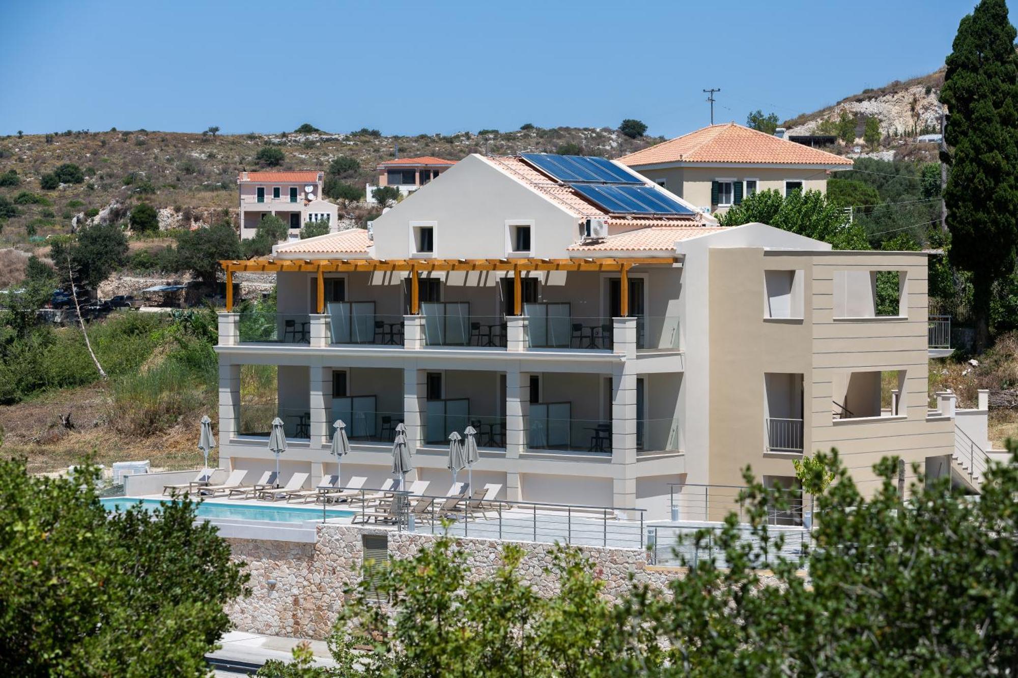 Sky View Suites Kefalonia Vóvikes Eksteriør billede