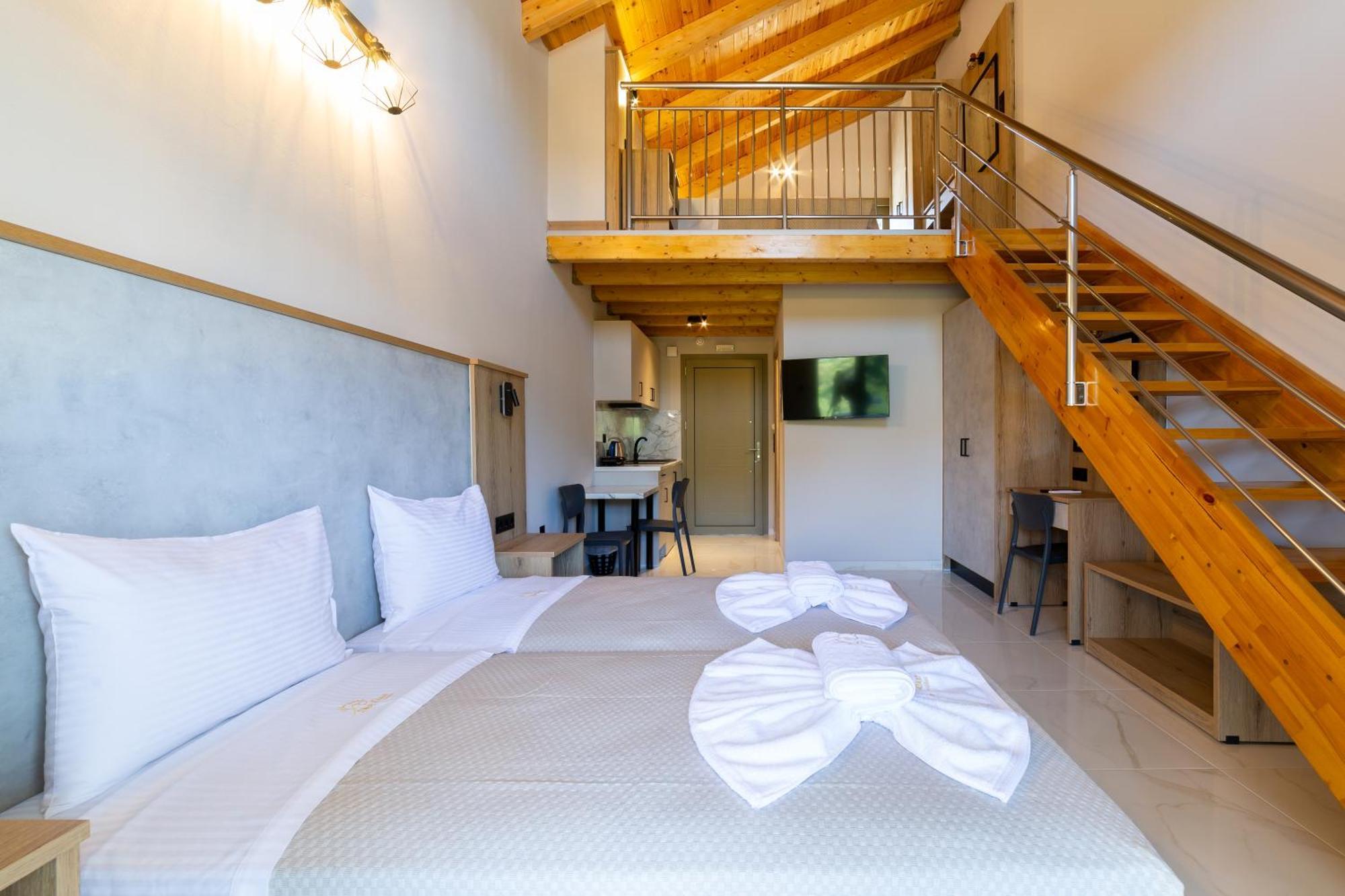 Sky View Suites Kefalonia Vóvikes Eksteriør billede